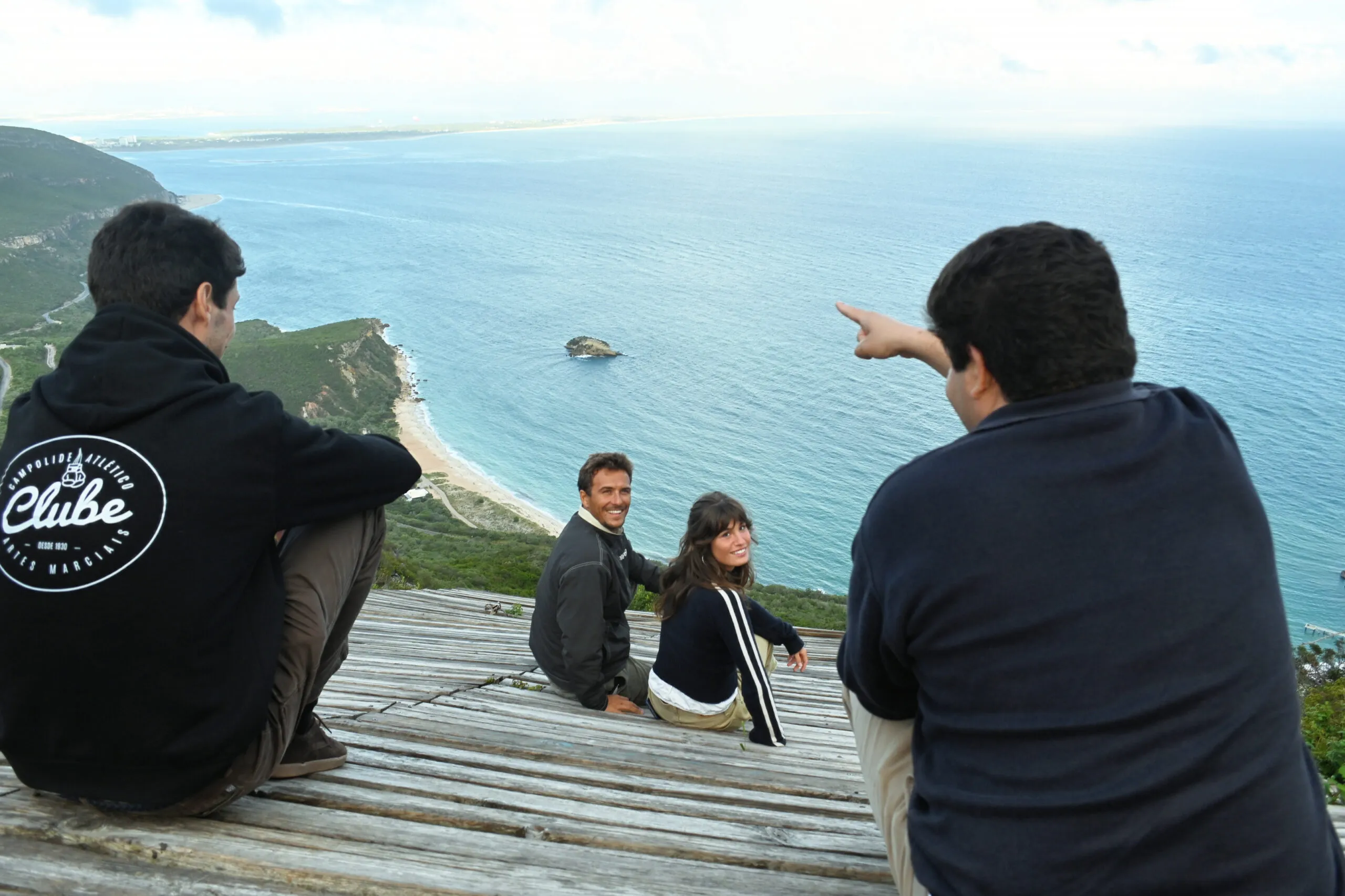 FULL DAY PRIVATE TOUR - WINE TASTING + SESIMBRA & ARRÁBIDA NATIONAL PARK - Image 4