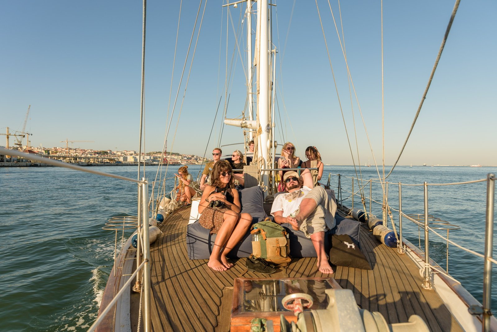 PRIVATE VINTAGE SAILBOAT TOUR ON TAGUS RIVER - LISBON - Image 2